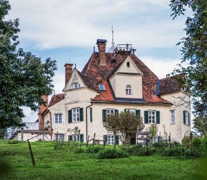 Am Foto ist das Minorien-Schlössl,Ecke Panorama- und Quellengassse in Graz, zu sehen.